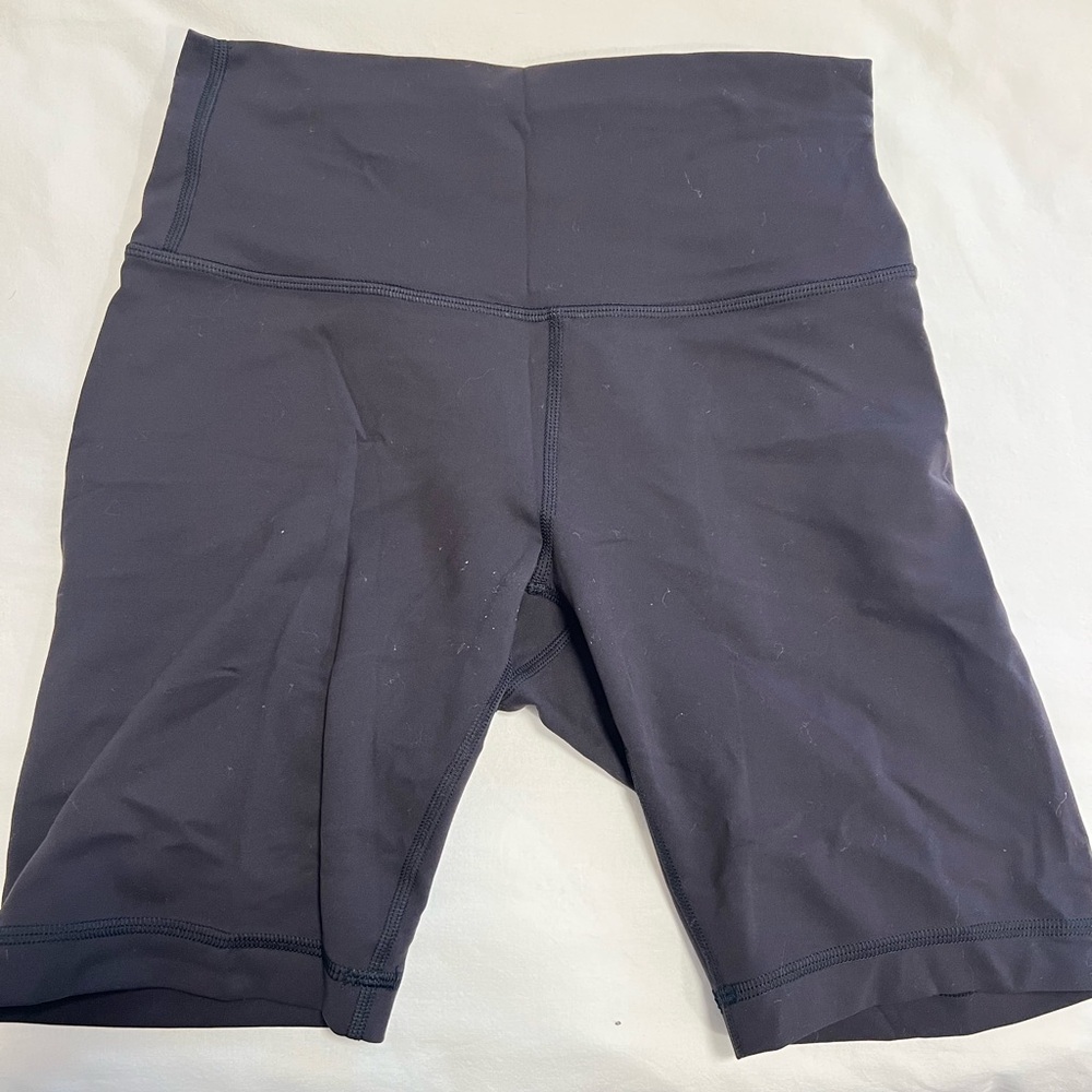 Lulu black wunder train shorts